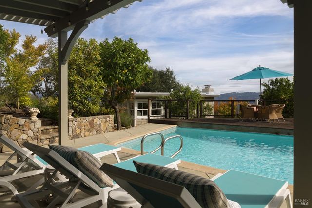 6640-6572 Sonoma Mountain Rd, Santa Rosa, CA 95404