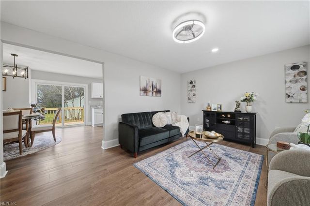 240 Plover DR, Portsmouth, VA 23704