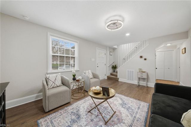 240 Plover DR, Portsmouth, VA 23704