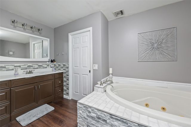 7013 NW 99TH WAY, Tamarac, FL 33321