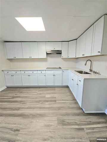 50 Franklin Place 1, Rutherford, NJ 07070