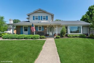 8 Steeplechase DRIVE, Racine, WI 53402