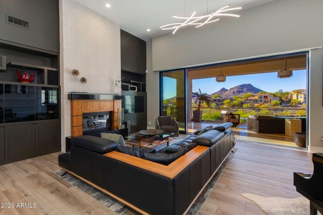 13412 N 14TH Place, Phoenix, AZ 85022