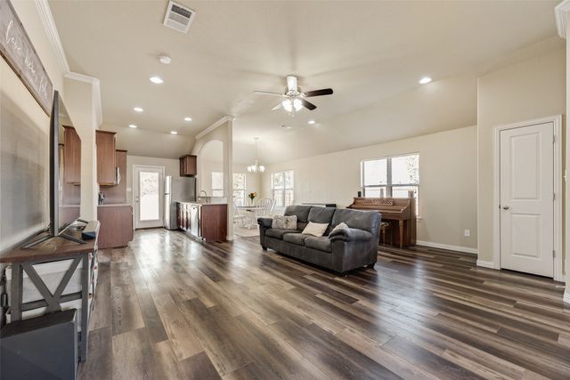 225 Holly Court, Aubrey, TX 76227