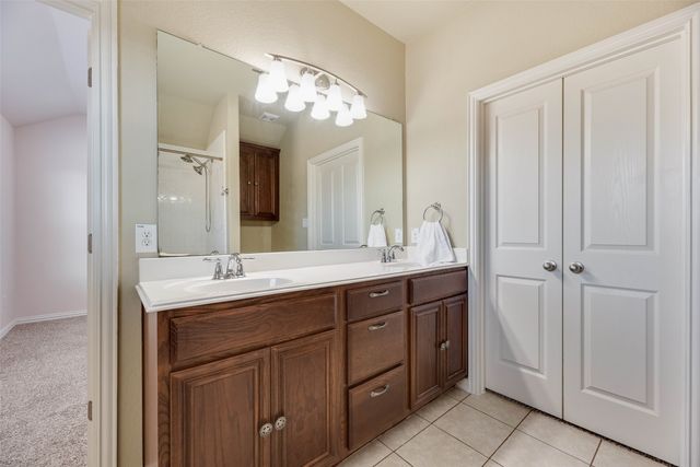 225 Holly Court, Aubrey, TX 76227