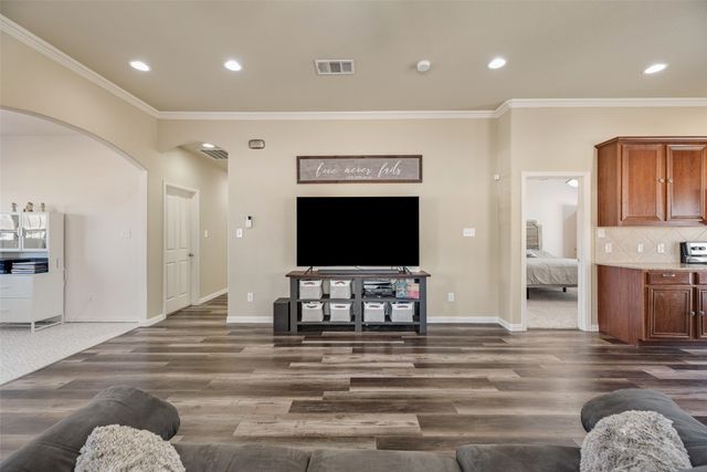 225 Holly Court, Aubrey, TX 76227