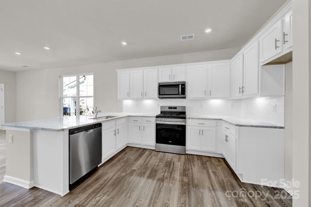 5424 Kinsbridge Drive, Mint Hill, NC 28227