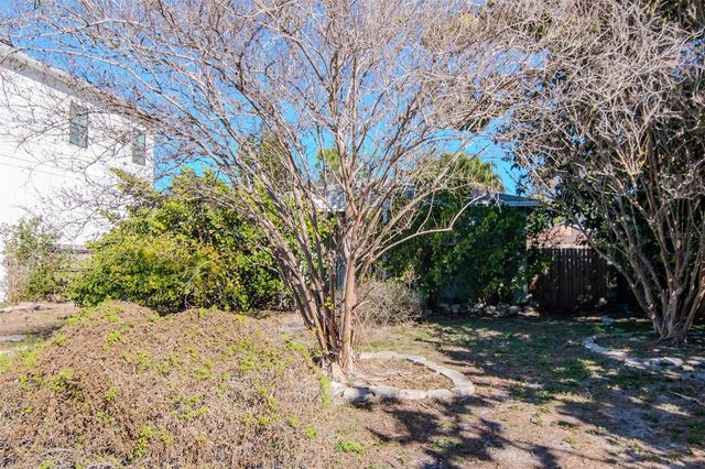 3005 W MEADOW STREET, Tampa, FL 33611