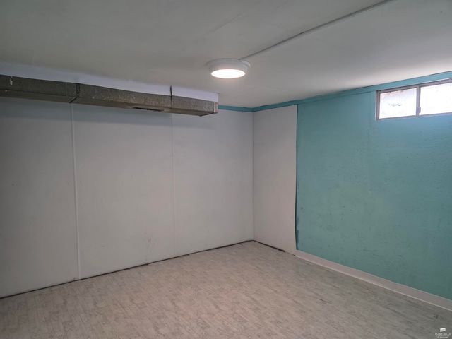 230 S Garfield Street, Enterprise, KS 67441