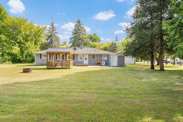 3100 Omro Road, Oshkosh, WI 54904