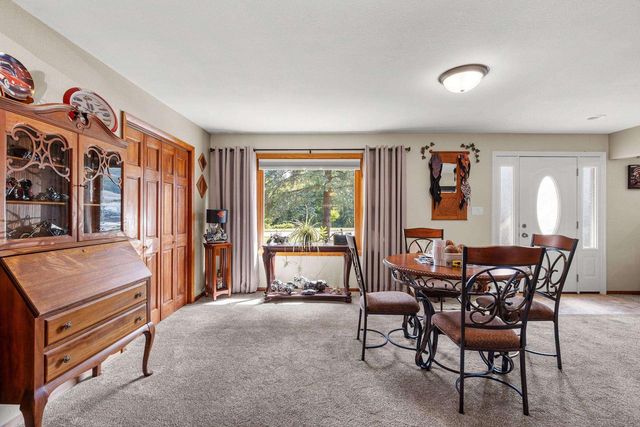3100 Omro Road, Oshkosh, WI 54904
