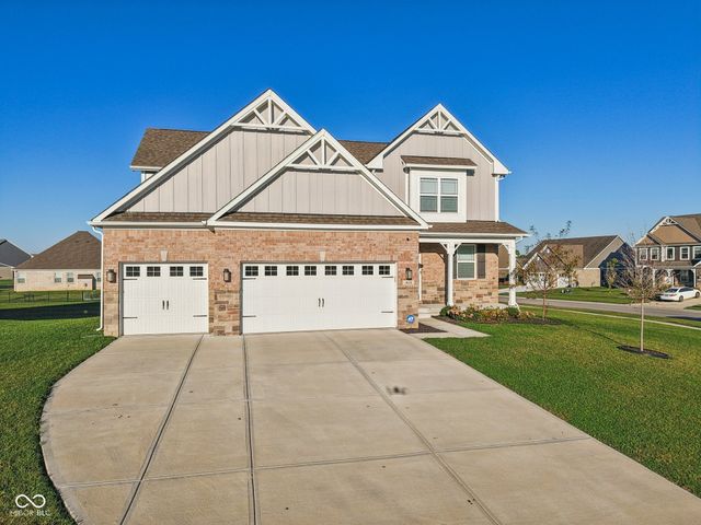 1634 Pelham Drive, Greenwood, IN 46143