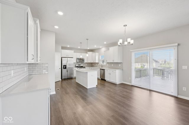 1634 Pelham Drive, Greenwood, IN 46143