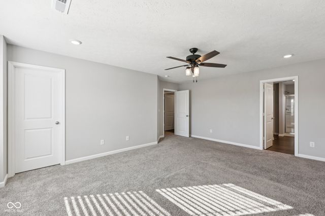 1634 Pelham Drive, Greenwood, IN 46143