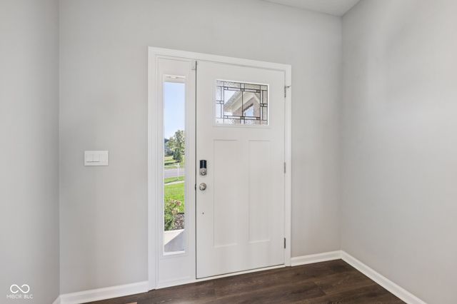 1634 Pelham Drive, Greenwood, IN 46143
