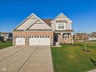 1634 Pelham Drive, Greenwood, IN 46143