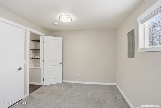 3010 Dawson Street, Anchorage, AK 99503