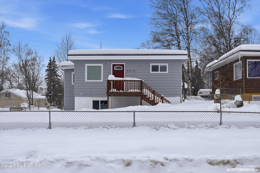 3010 Dawson Street, Anchorage, AK 99503