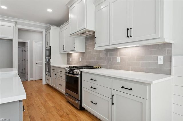 405 Octavia DR, Yorktown, VA 23693