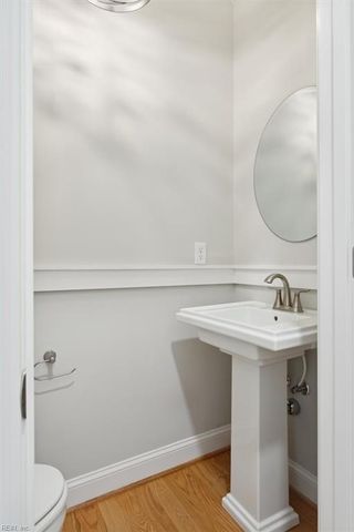 405 Octavia DR, Yorktown, VA 23693