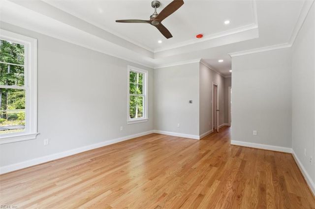 405 Octavia DR, Yorktown, VA 23693