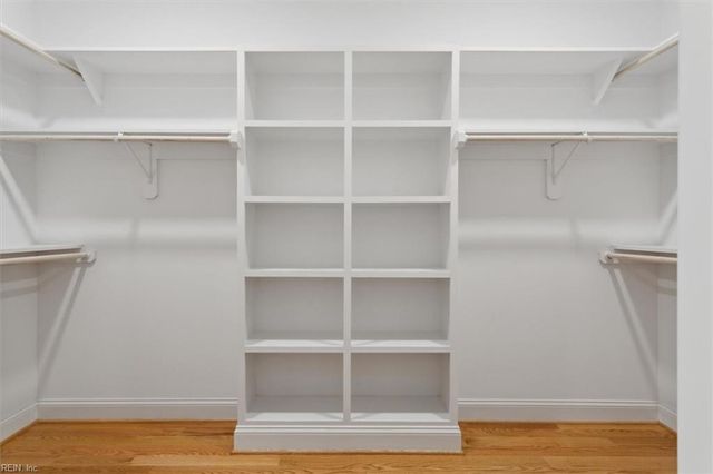 405 Octavia DR, Yorktown, VA 23693