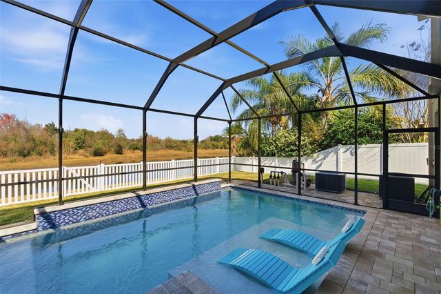 18441 NEW LONDON AVENUE, Land O Lakes, FL 34638