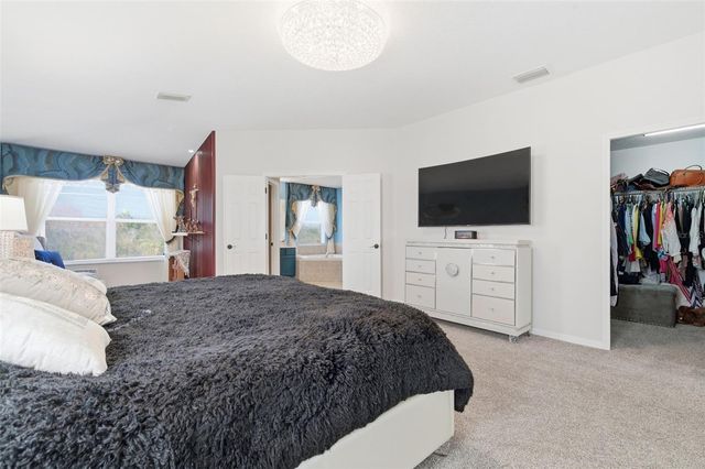 18441 NEW LONDON AVENUE, Land O Lakes, FL 34638