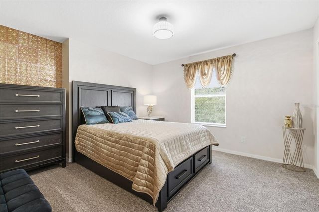 18441 NEW LONDON AVENUE, Land O Lakes, FL 34638