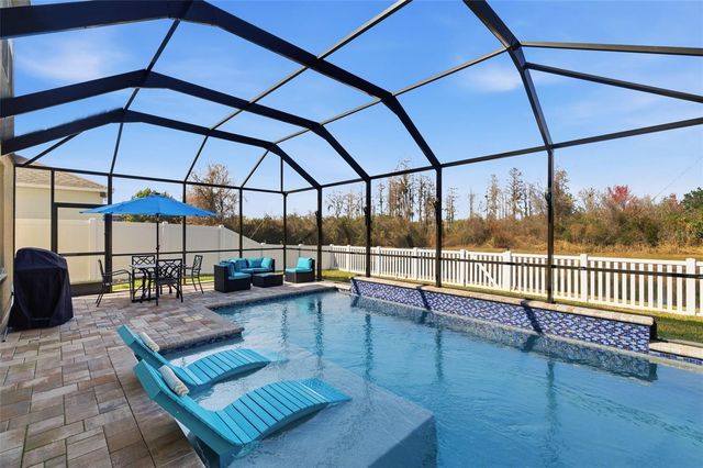 18441 NEW LONDON AVENUE, Land O Lakes, FL 34638