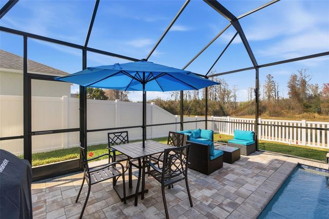 18441 NEW LONDON AVENUE, Land O Lakes, FL 34638