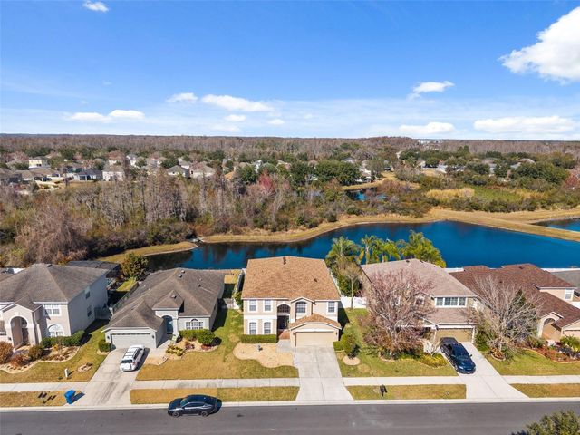 18441 NEW LONDON AVENUE, Land O Lakes, FL 34638