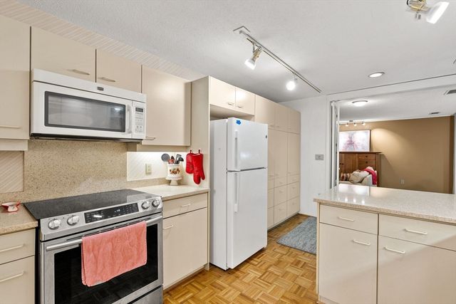 241 Perkins St B102, Boston, MA 02130