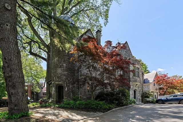 241 Perkins St B102, Boston, MA 02130