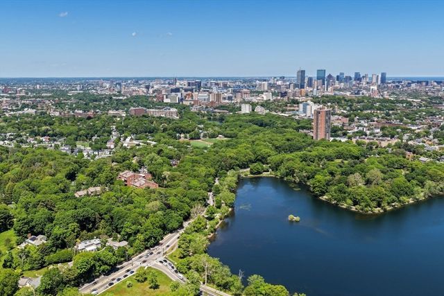 241 Perkins St B102, Boston, MA 02130