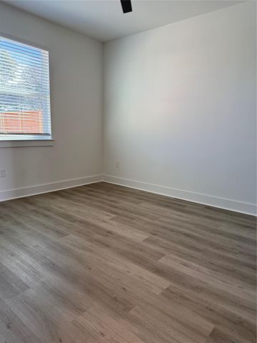 22230 Dutch Oven Drive B, Katy, TX 77449