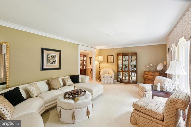 3851 FAWN LN, White Plains, MD 20695