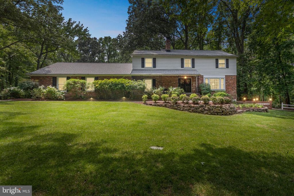 3851 FAWN LN, White Plains, MD 20695