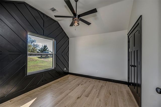 2260 County Road 1270, Blanchard, OK 73010