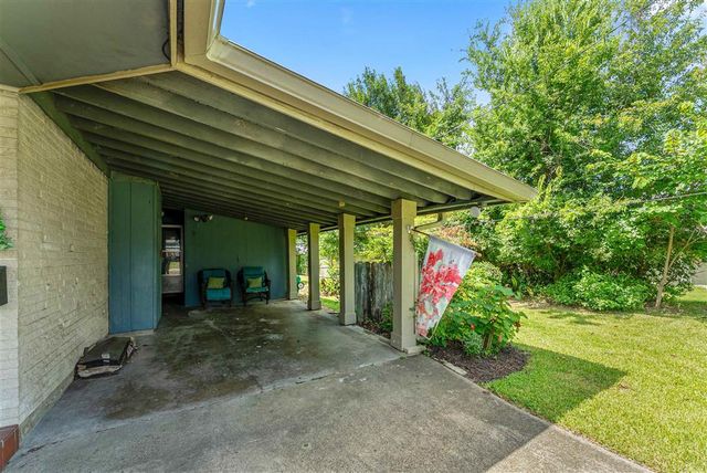110 Dubach, Sulphur, LA 70663