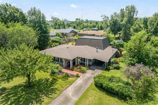 110 Dubach, Sulphur, LA 70663