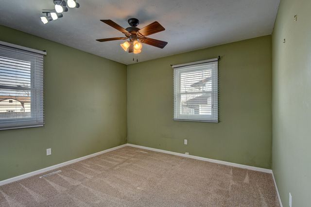 17 WINDSOR Avenue, Council Bluffs, IA 51503