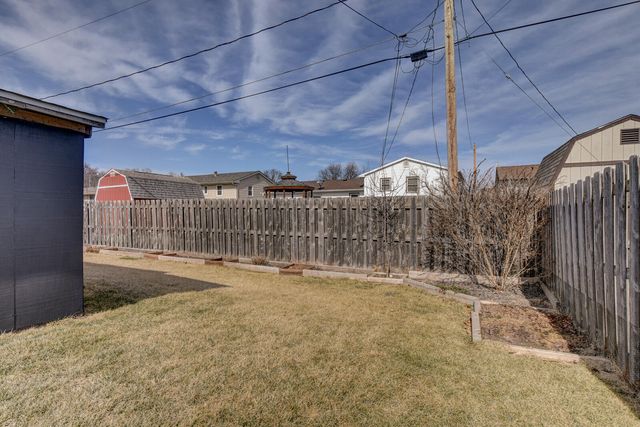 17 WINDSOR Avenue, Council Bluffs, IA 51503