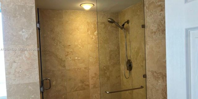 9159 SW 77th Ave 101, Miami, FL 33156