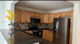9159 SW 77th Ave 101, Miami, FL 33156