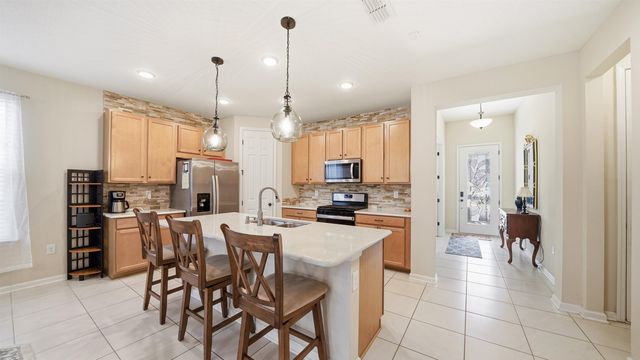 374 Convex Ln, St Augustine, FL 32095