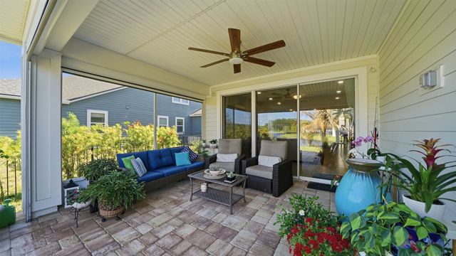 374 Convex Ln, St Augustine, FL 32095