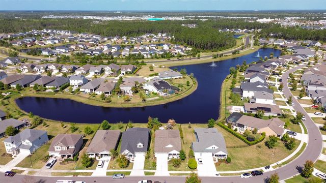 374 Convex Ln, St Augustine, FL 32095