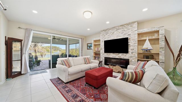 374 Convex Ln, St Augustine, FL 32095