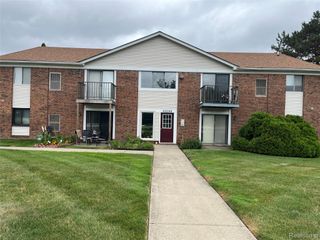 43298 Mound #206 Road, Sterling Heights, MI 48314